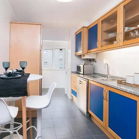 Apartment Premium Flat In Upscale Area, Balcony, Parking