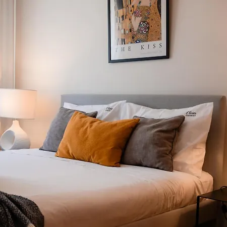 Apartment Premium Flat In Upscale Area, Balcony, Parking *