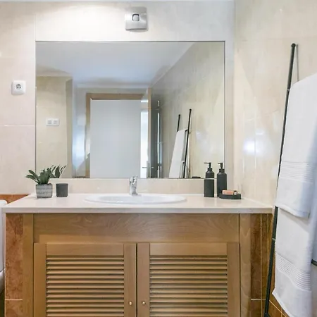 Premium Flat In Upscale Area, Balcony, Parking Apartman *